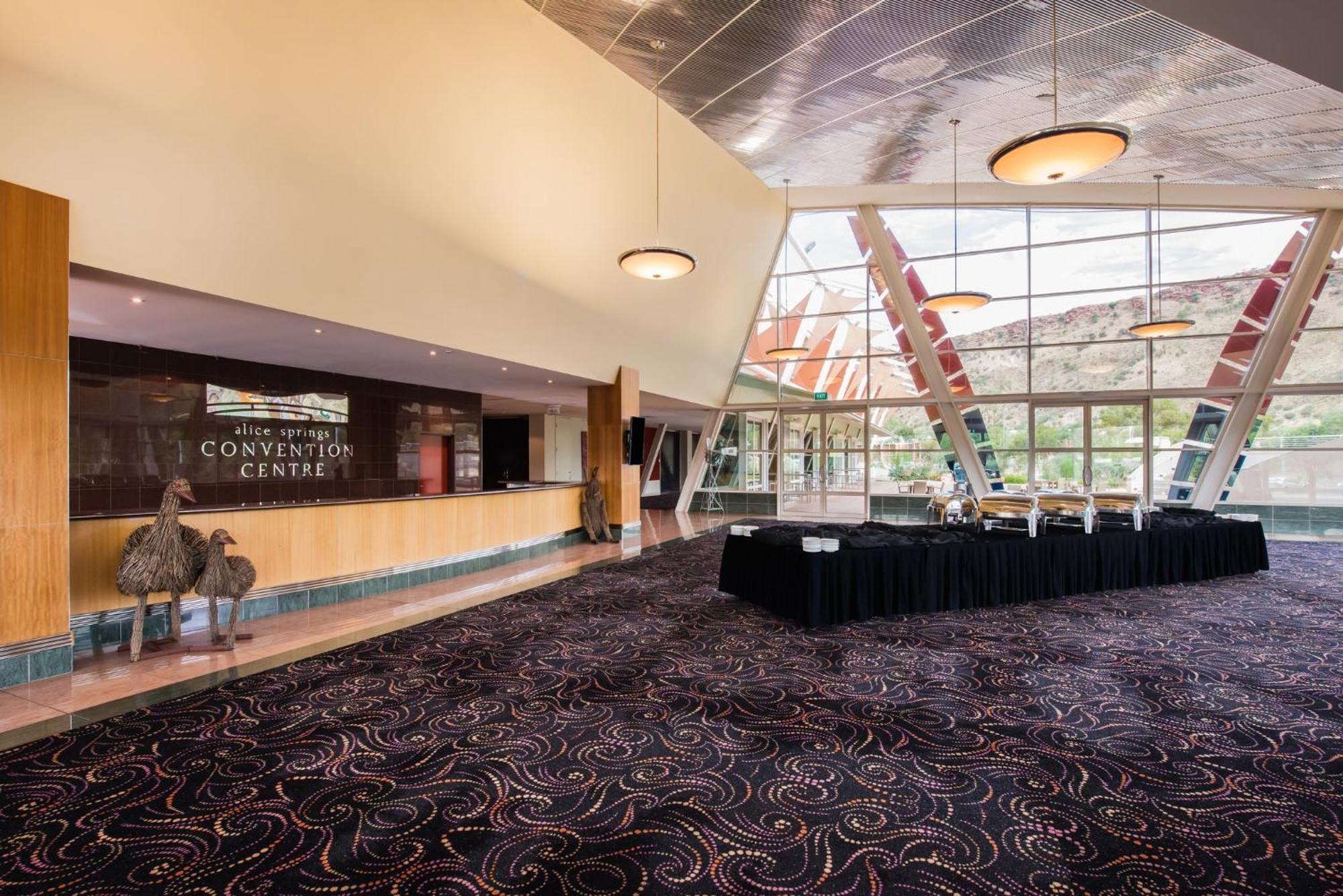 Crowne Plaza Alice Springs Lasseters By Ihg מראה חיצוני תמונה